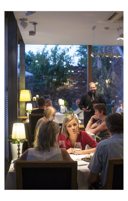 Hotel Restaurant Vous Le Vous Hasselt Zewnętrze zdjęcie